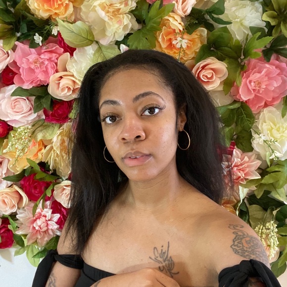 NOT FOR SELL ( I am a buyer) sorry guys lol. - Picture 1 of 1